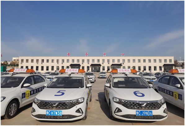 科三實(shí)用技巧，這6個(gè)地方千萬(wàn)別忘踩剎車(chē)！